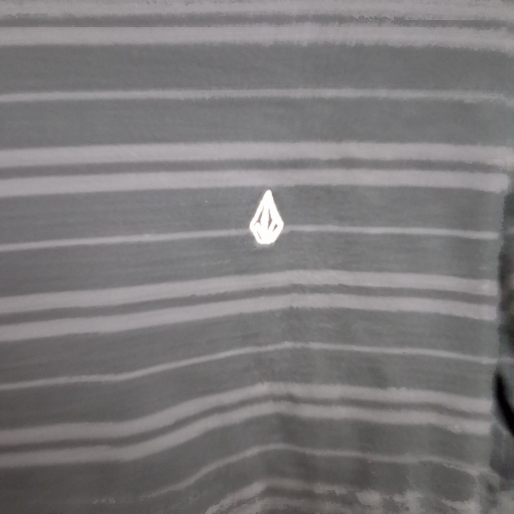 Volcom size youth, medium black long sleeve hoodie  pull over without pocket - Picture 8 of 11